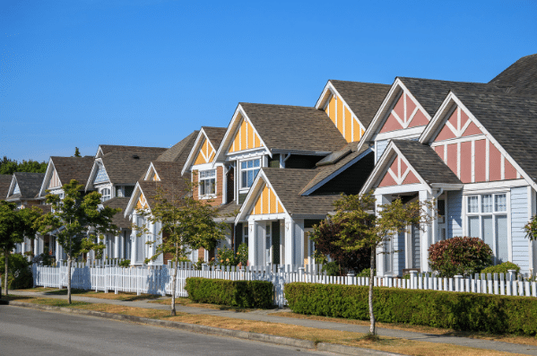 US and Canada housing affordability edged down in Q3