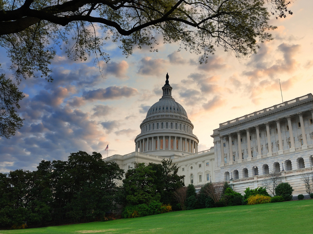 Yahoo! Finance: Bank failures, inflation, debt ceiling – Impact on the economy