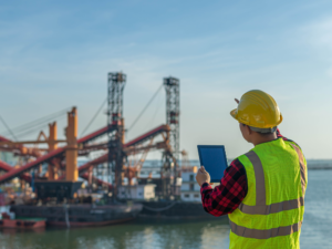 驾驭海事挑战：英国海事领域预测