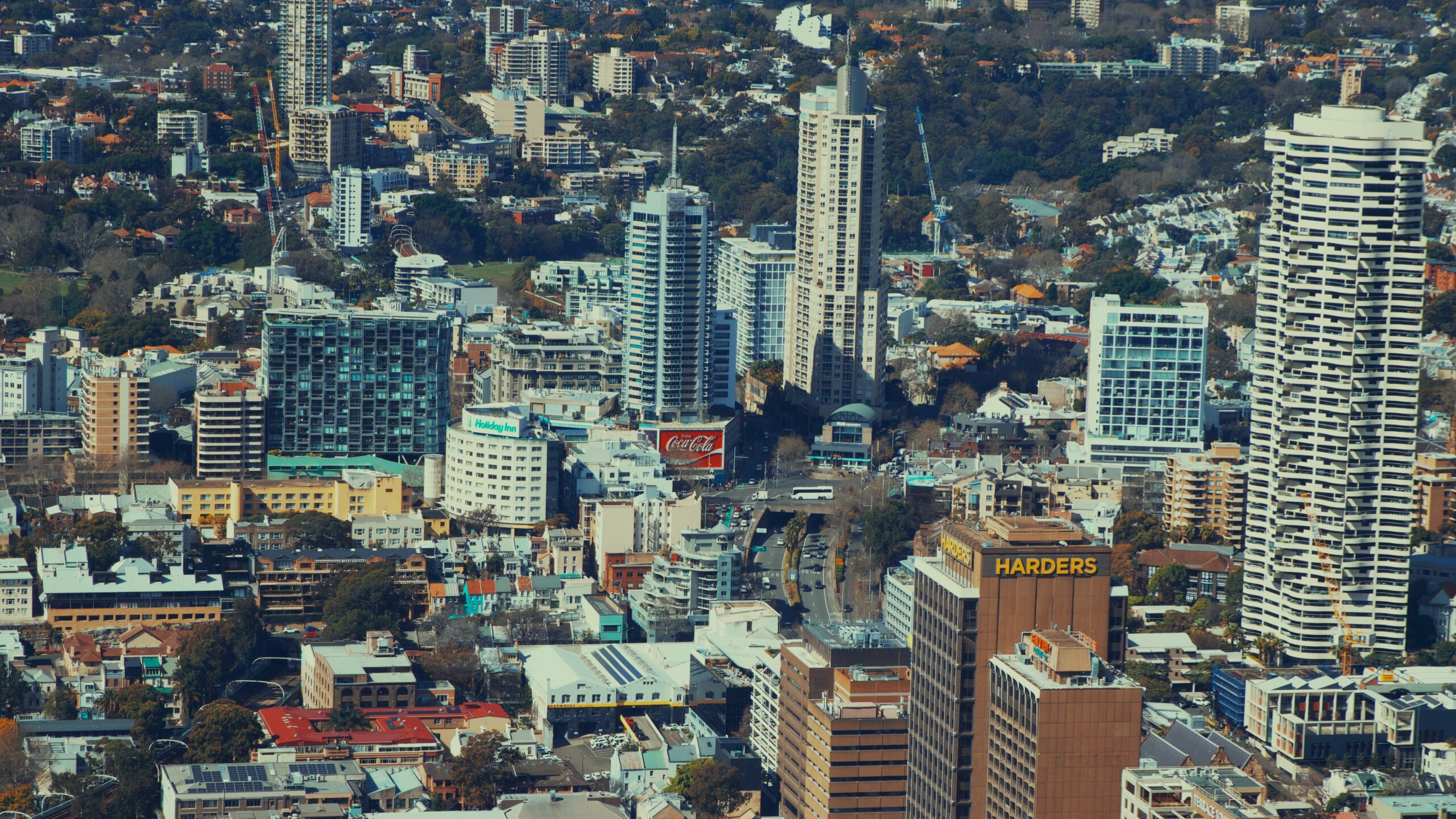 2024 年澳大利亚的关键主题：政策影响，增长放缓