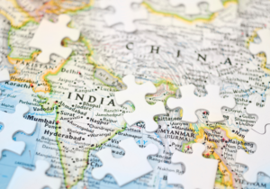 中印-所有增长故事都建立在基础设施之上吗?