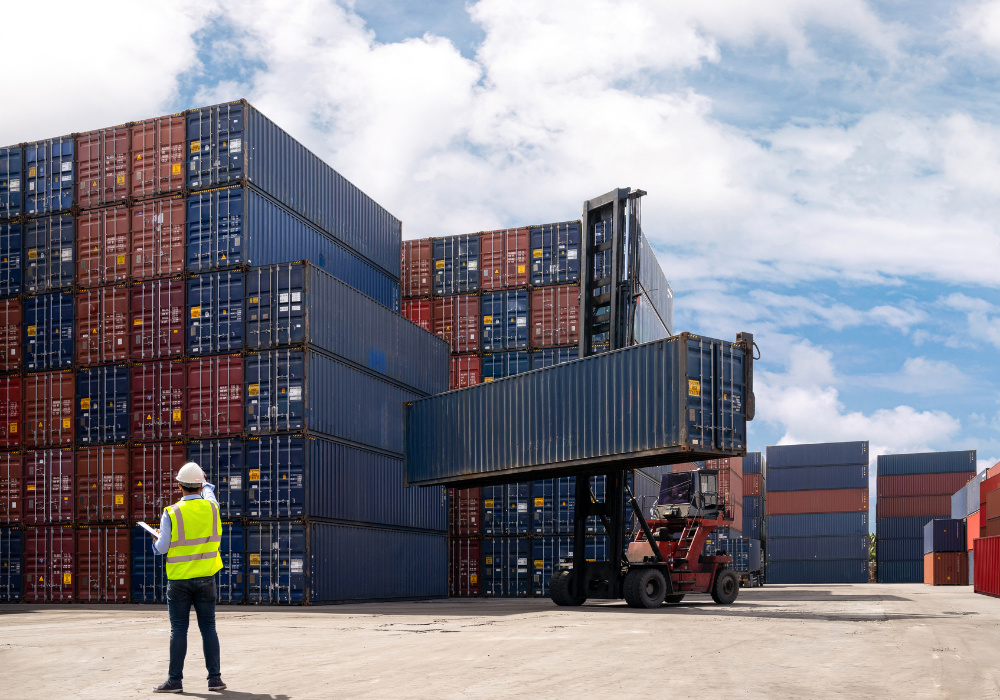 Ports and Shipping Forecasting 